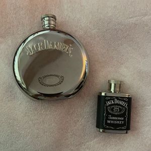 Flask for ladies who loves to go out